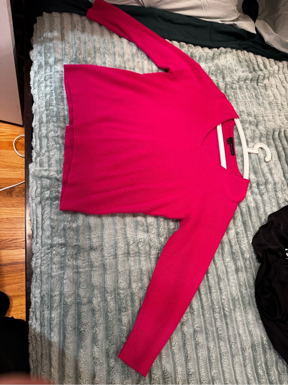 360 Cashmere Women's Crewneck Sweater - Fuchsia Pink